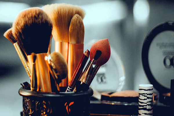 مراکز زیبایی و آرایشی و بهداشتی در شبکه فروشگاهی تی کارما